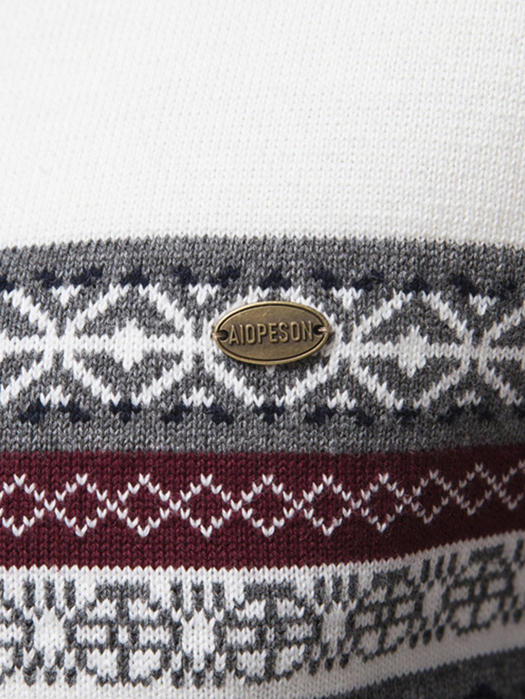 Sven | Jacquardtrui met contrastpatroon en korte rits