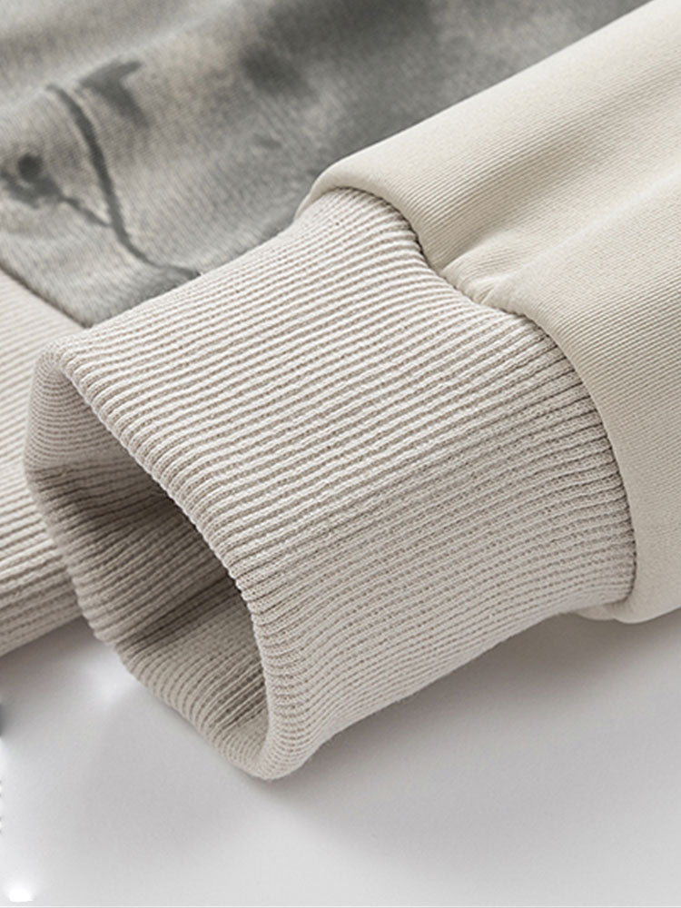 Valentijn | Sweater met inktlandschap en ronde hals