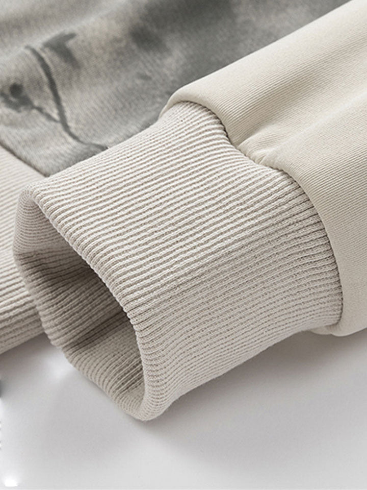 Valentijn | Sweater met inktlandschap en ronde hals