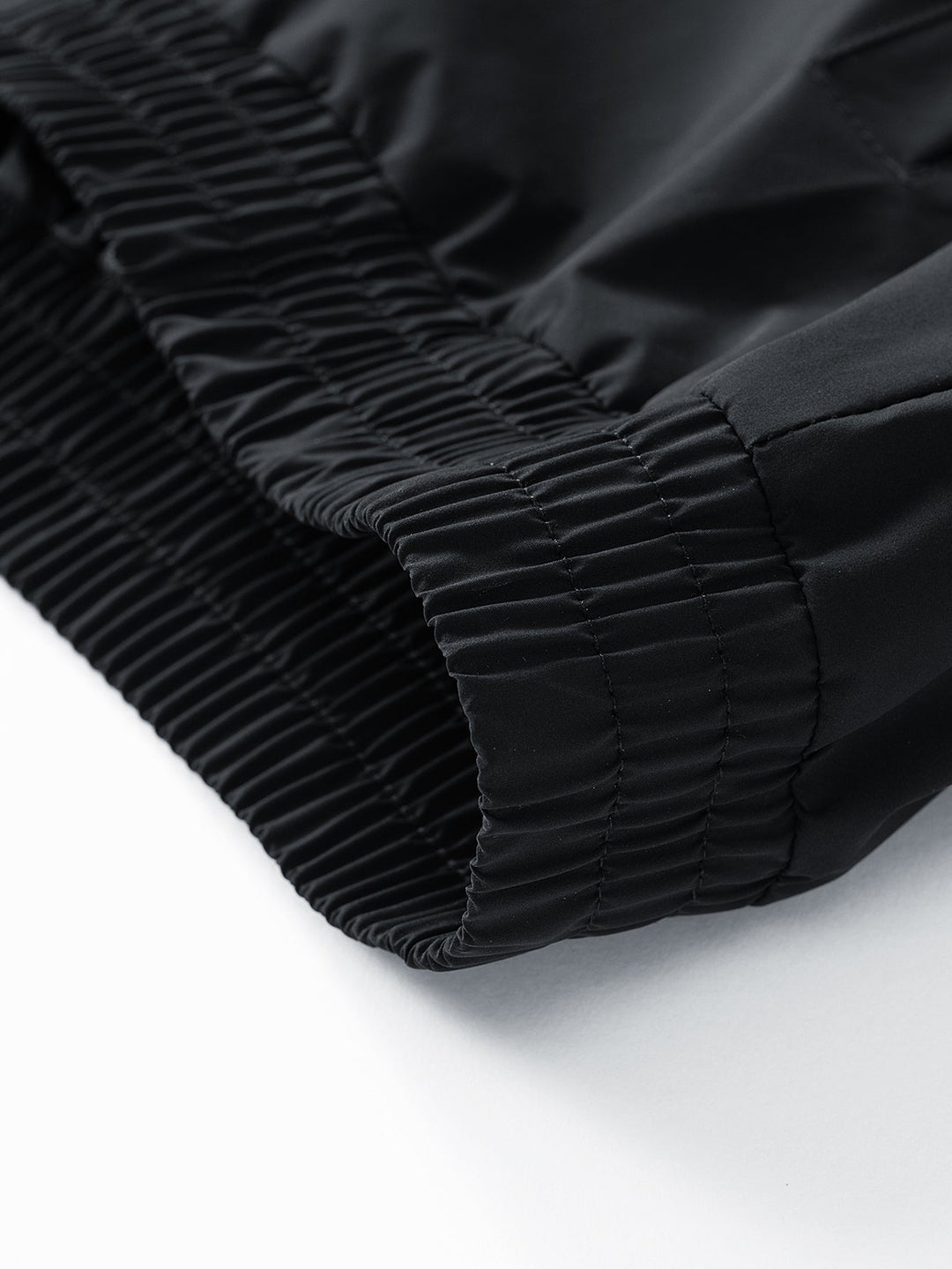 Mick | Geborduurd racing jack met relaxed fit