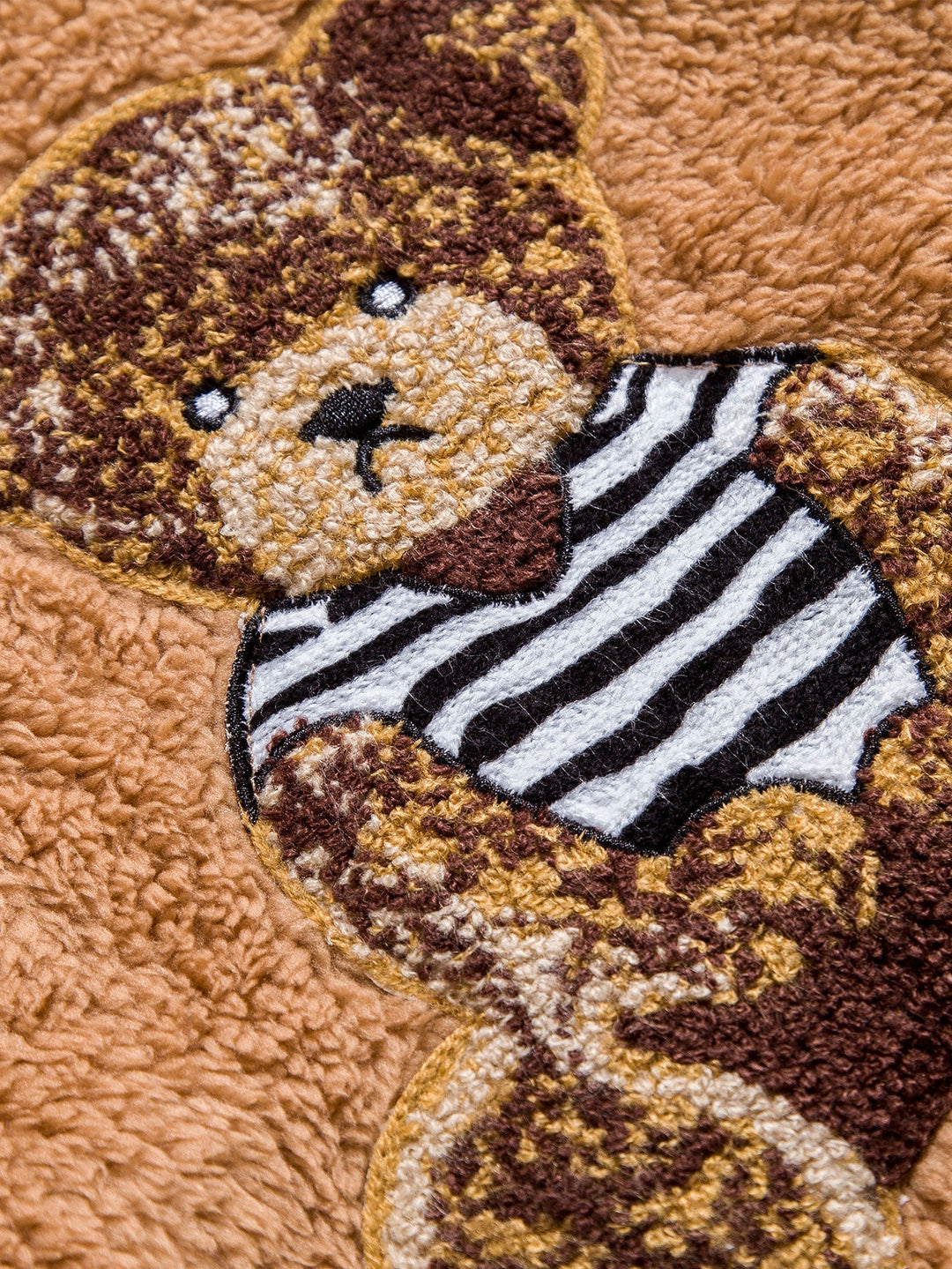 Boaz | Teddyhoodie met geborduurde berenapplicatie
