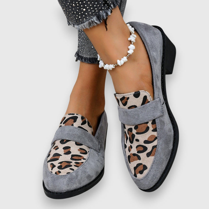 Margriet | Bruine loafer met dierenprint