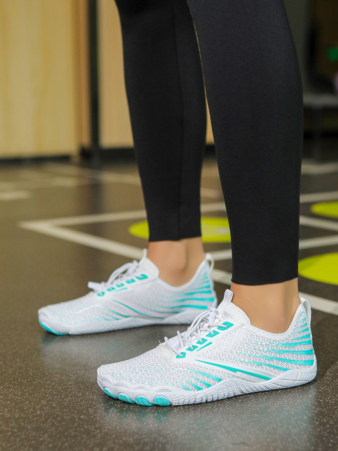 Petra | Unisex barefoot sneaker