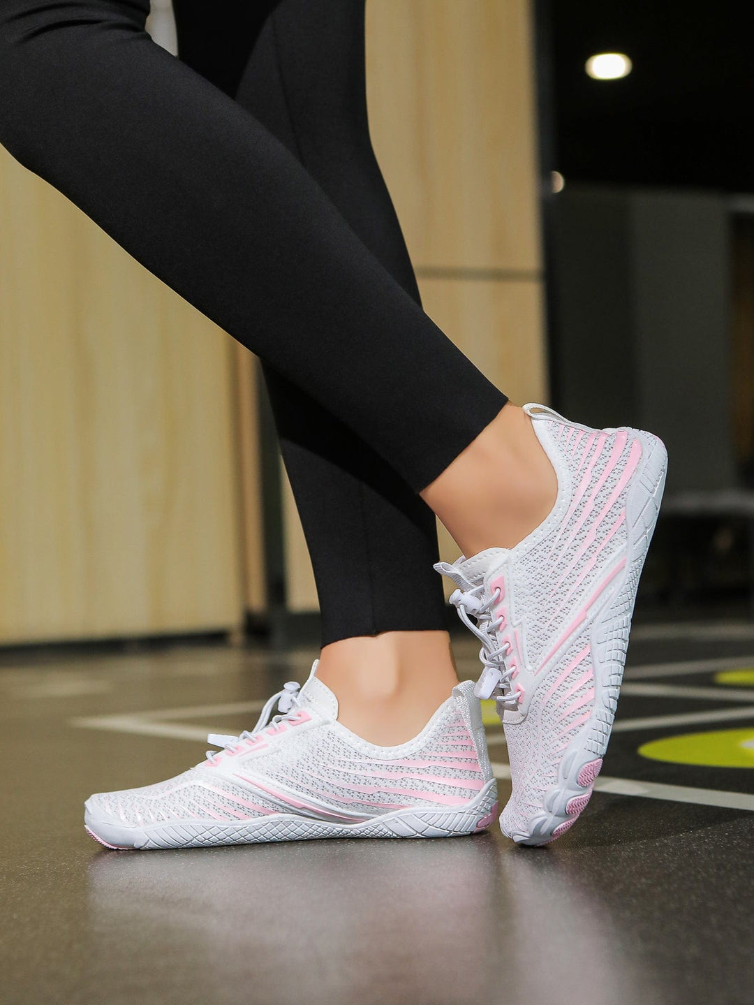 Petra | Unisex barefoot sneaker
