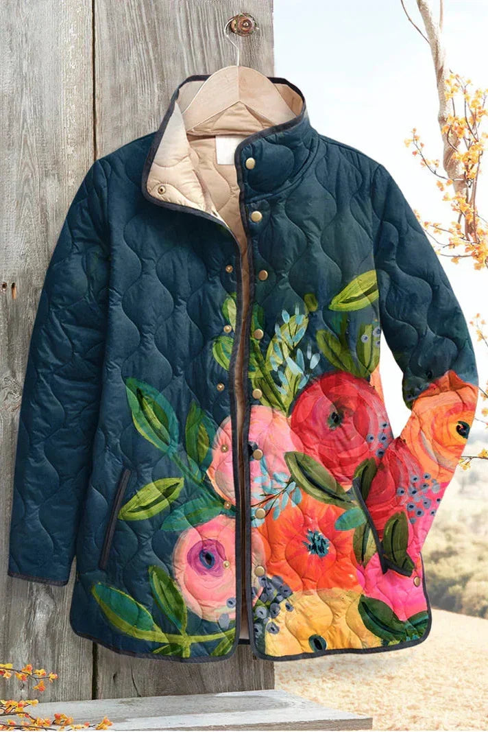 Trijntje | Donkerblauwe Gewatteerde Jas met Bloemenmotief
