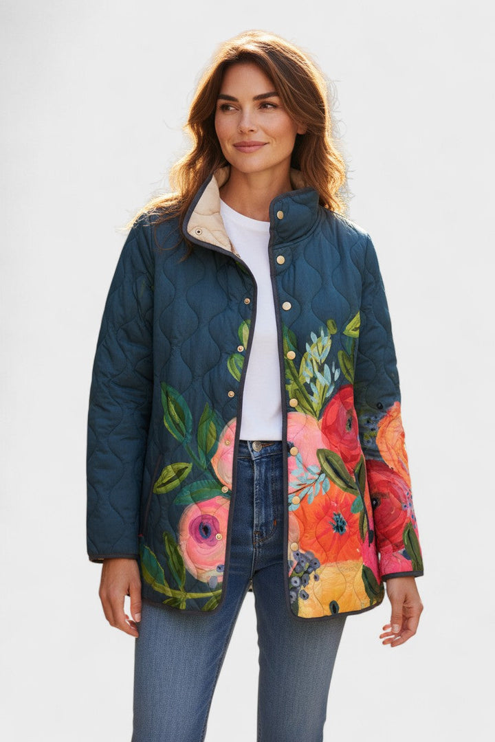 Trijntje | Donkerblauwe Gewatteerde Jas met Bloemenmotief