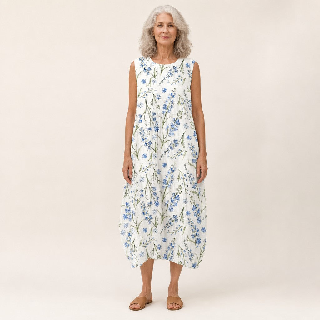 Patricia | Mouwloze midi-jurk met blauwe veldbloemen