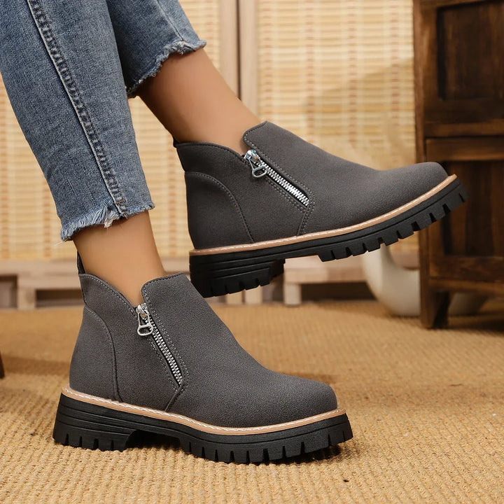 Frida Plateau-Enkellaars met Dikke Zool | Stabiel en comfortabel voor herfst en winter