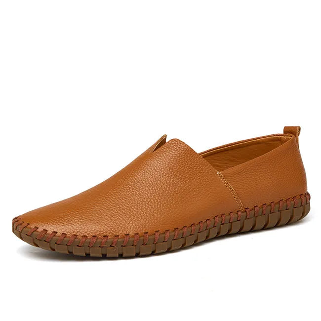 Gerhard | Marineblauwe leren instaploafers
