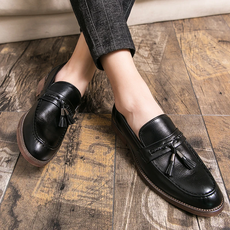 Kamiel | Leren loafers met kwastjes