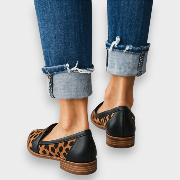 Katrien | Grijze suède loafer