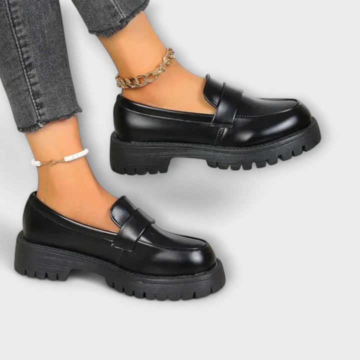 Sjoukje | Zwarte plateauloafer