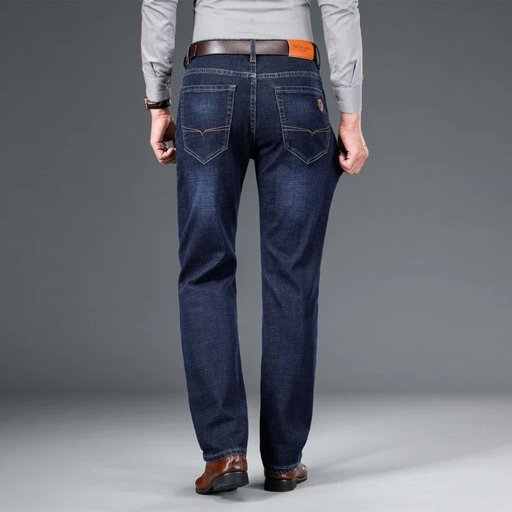 Wim | Klassieke jeans met rechte pijpen en stretch