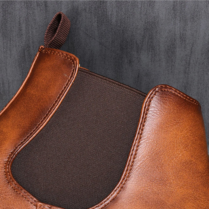 Christiaan | Bruine klassieke chelseaboots