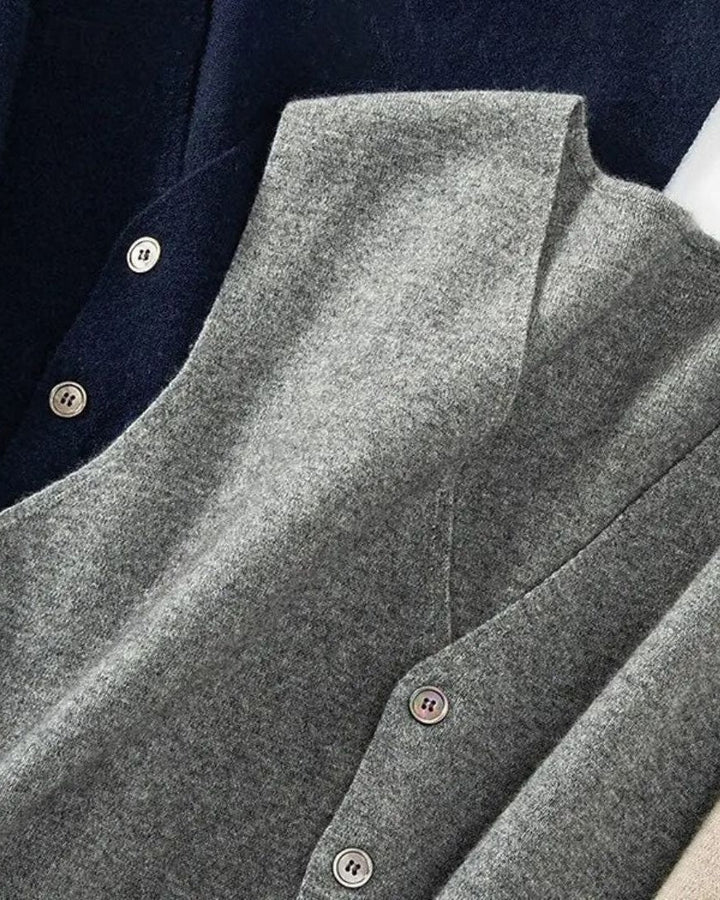 Durk | Marineblauw gebreid gilet met knopen