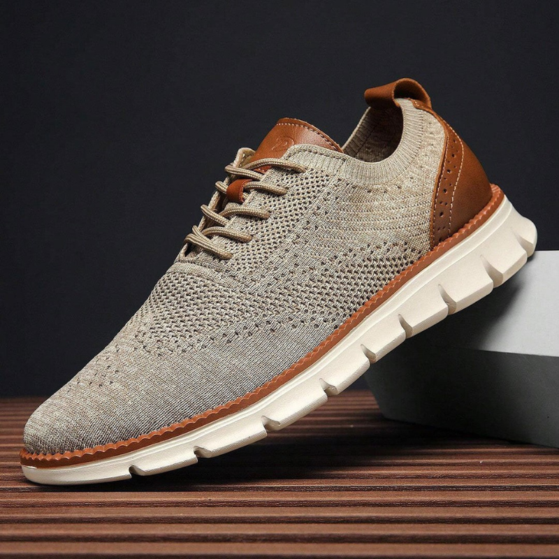 Falco | Beige gebreide veterschoenen