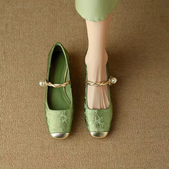 Marieke | Klassieke schoenen met bandje