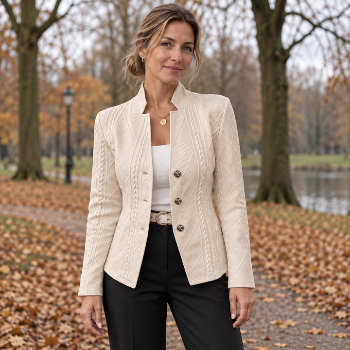 Grietje | Licht jasje met knoopsluiting