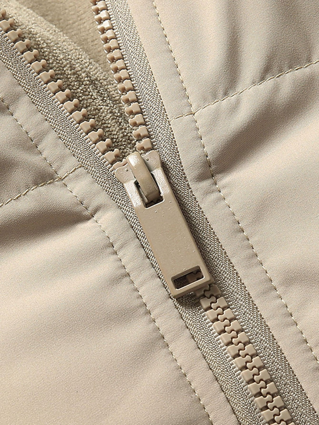 Boris | Corduroy puffer jack met patchwork
