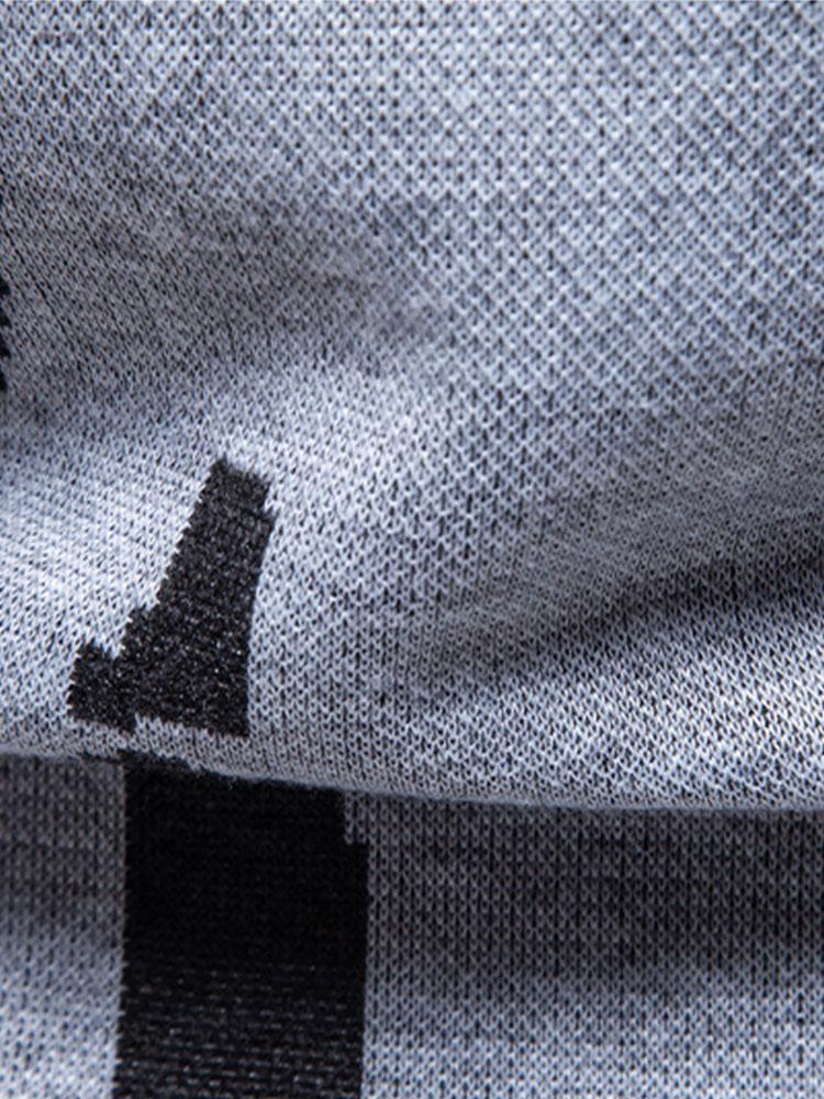 Luuk | Trui met abstracte print en opstaande kraag