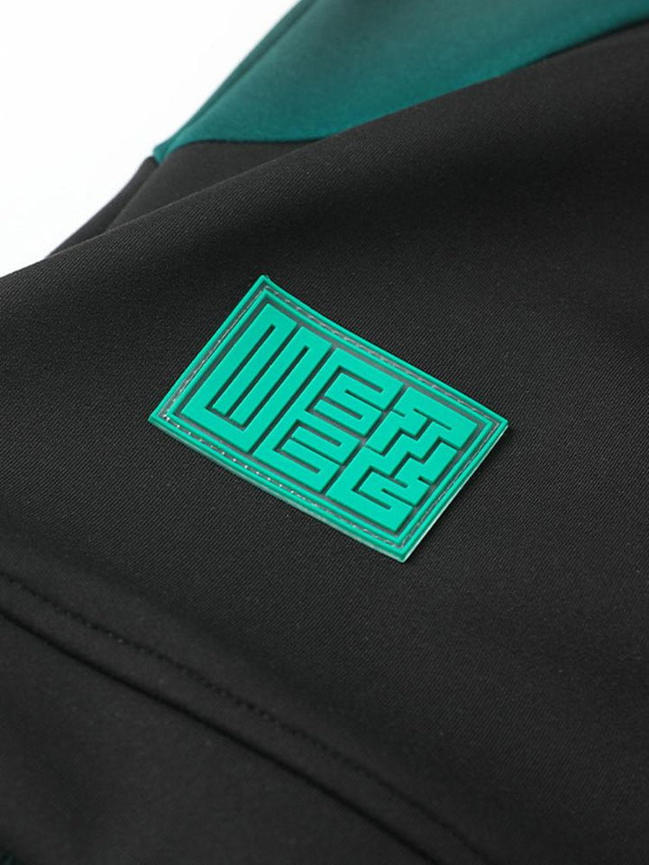 Levi | Sweater met patchworkdetails en kleurvlakken