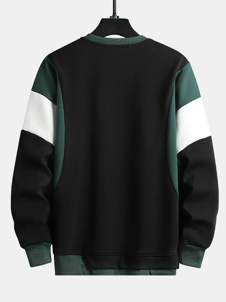 Levi | Sweater met patchworkdetails en kleurvlakken
