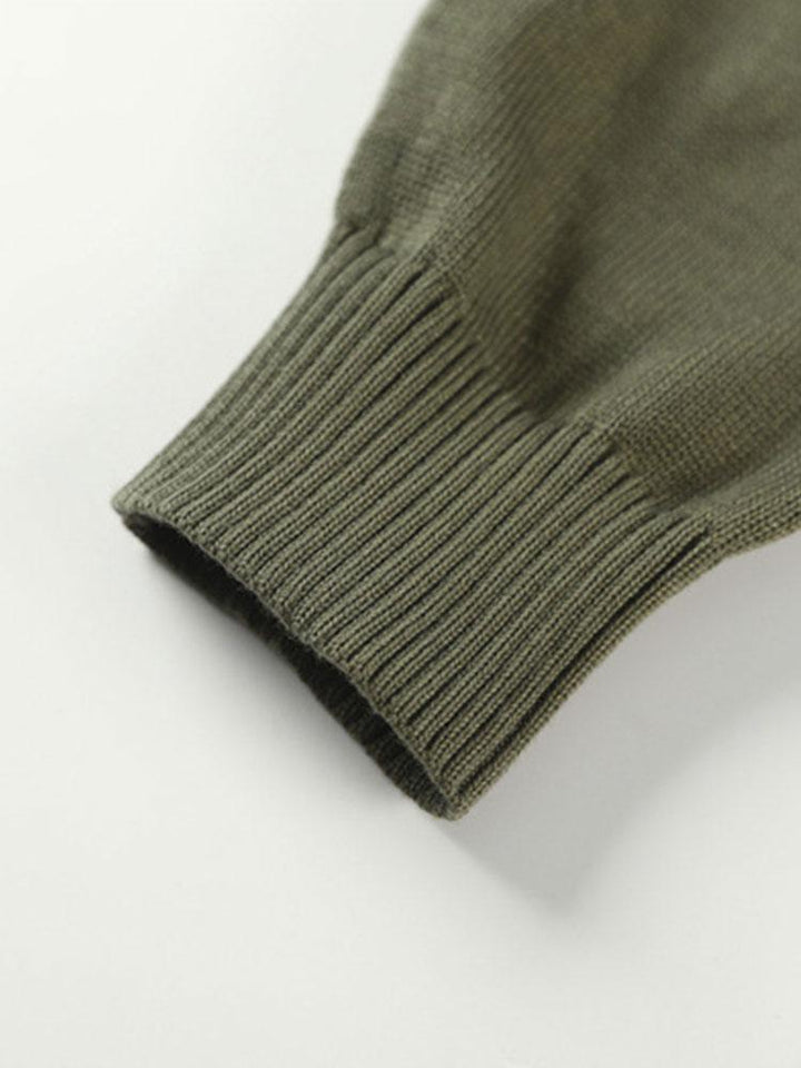 Ivo | Slim-fit trui met capuchon en raglanmouwen
