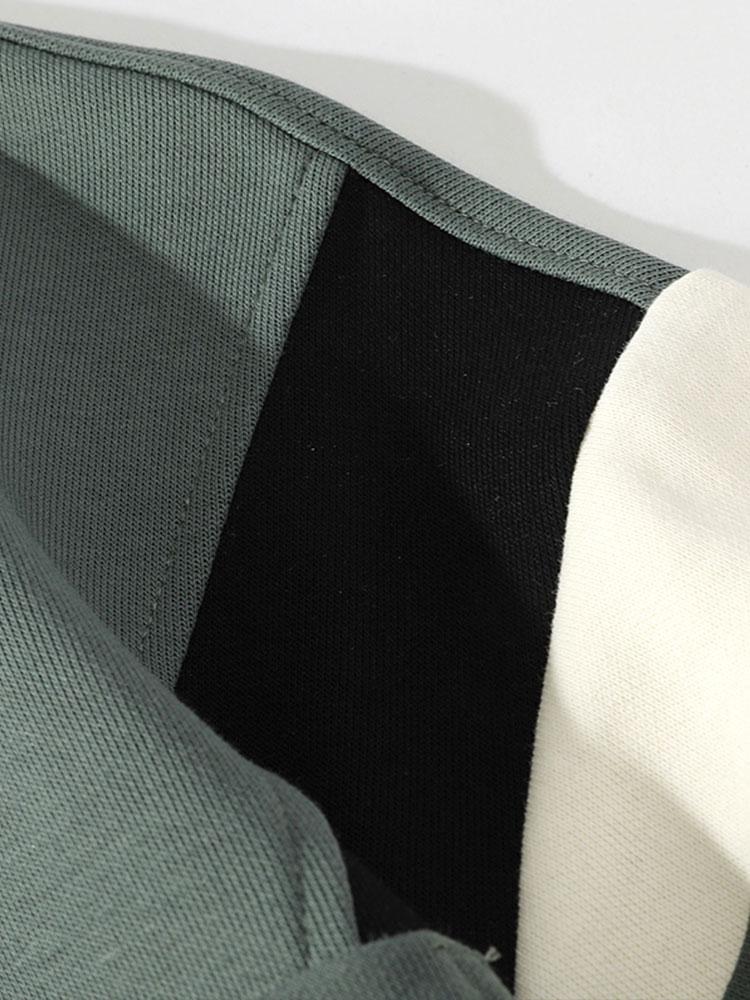 Bas | Sweater met kleurvlakken en borstzak