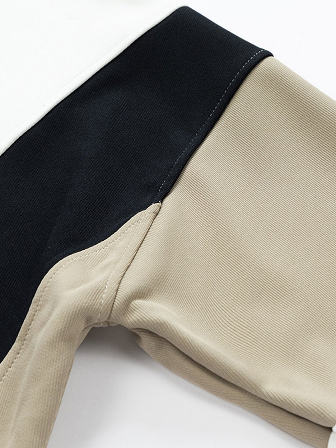 Thijs | Polosweater met kleurvlakken en relaxte pasvorm