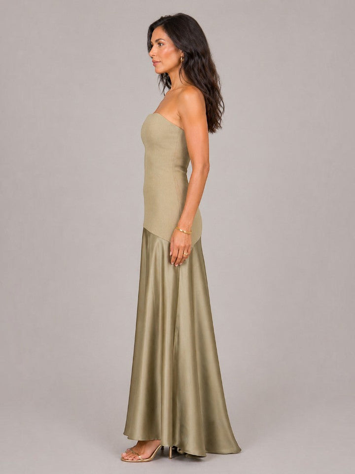 Marleen | Satijnen Maxi-jurk in Champagne