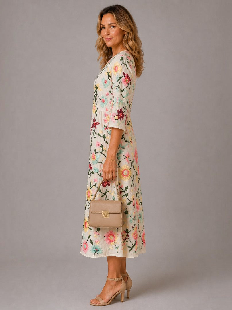 Antoinette | Midi-jurk met Bloemenborduursel