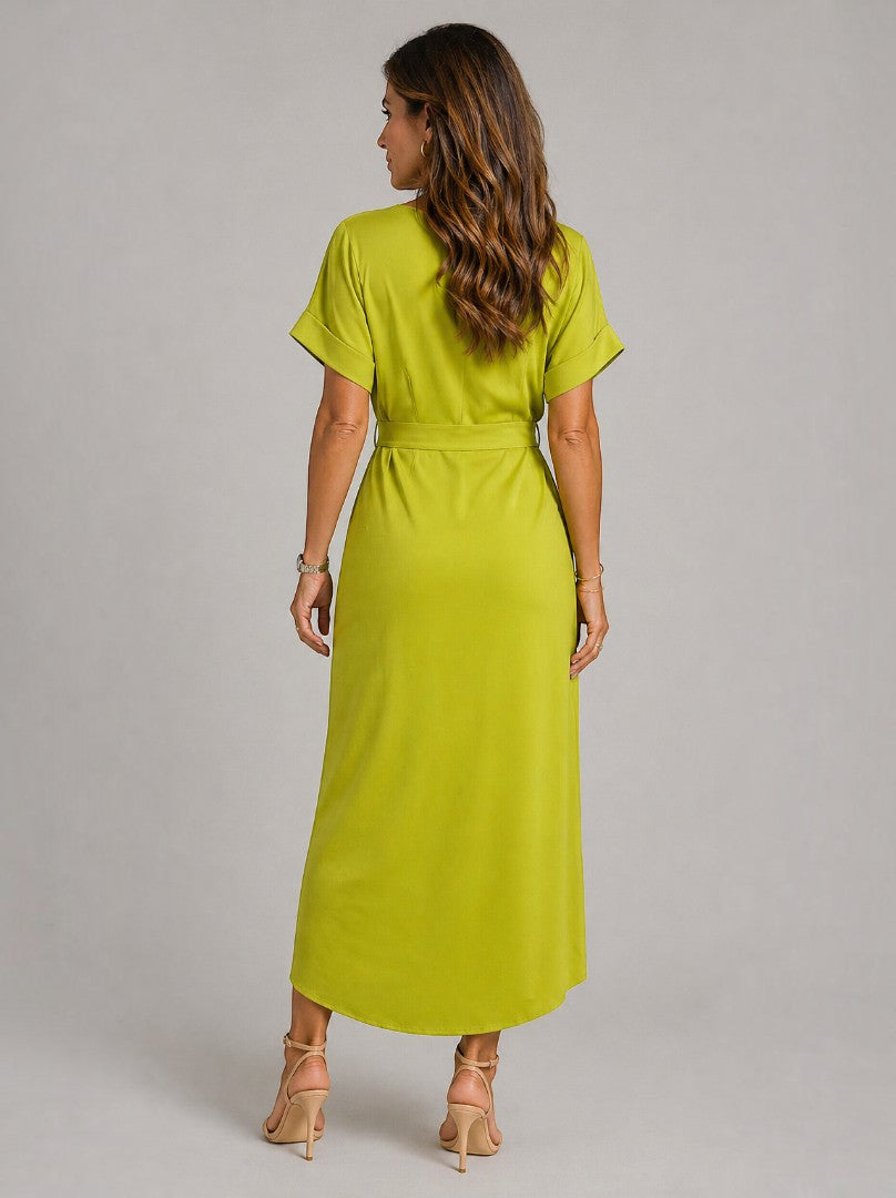 Mieke | Midi-jurk in Limoengroen met Knoopdetail
