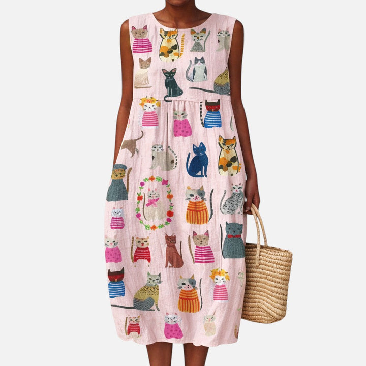 Marit | Mouwloze midi-jurk met kattenprint